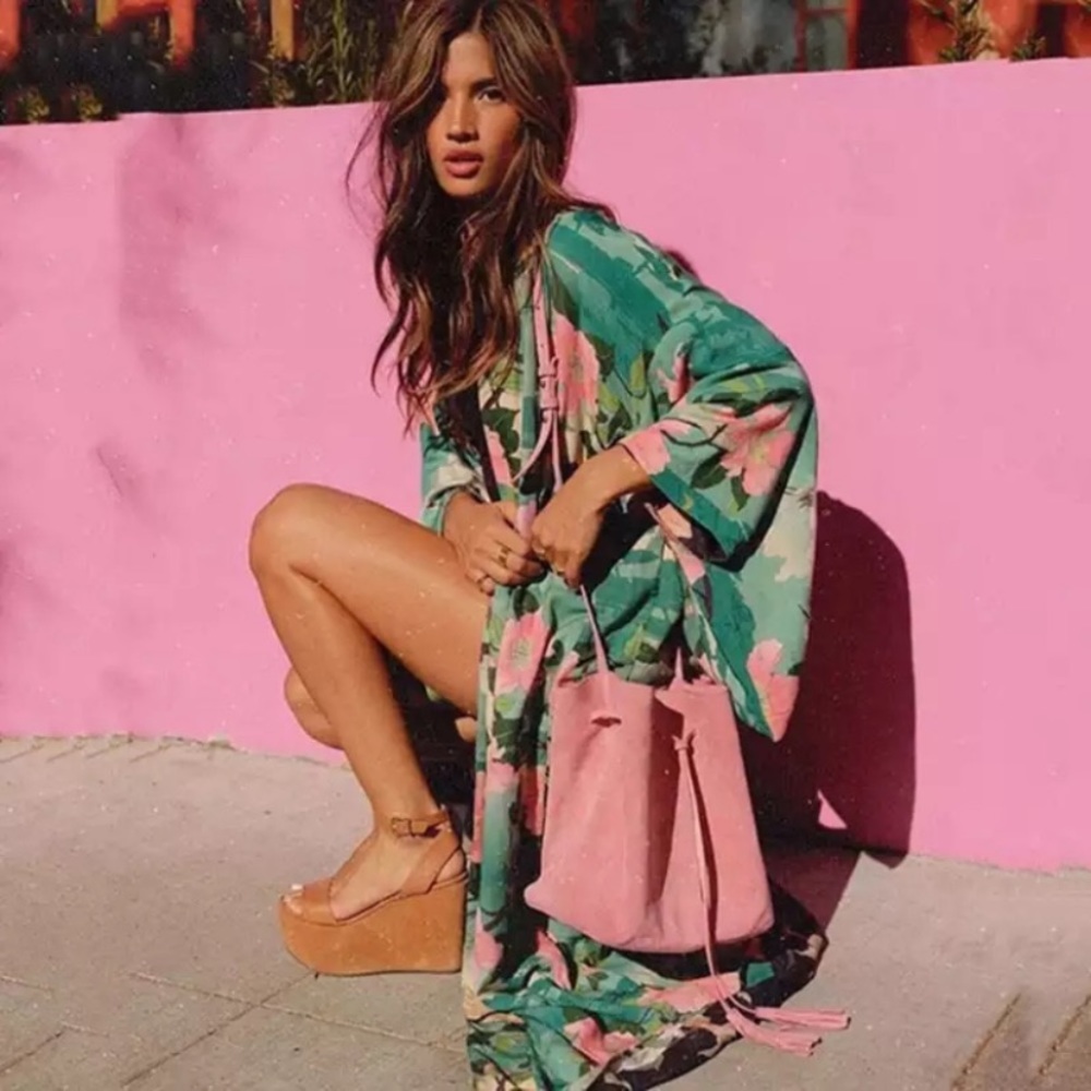 SOLD OUT Turquoise Boho Floral Crane Open Kimono Robe Wrap - Picture 8 of 9